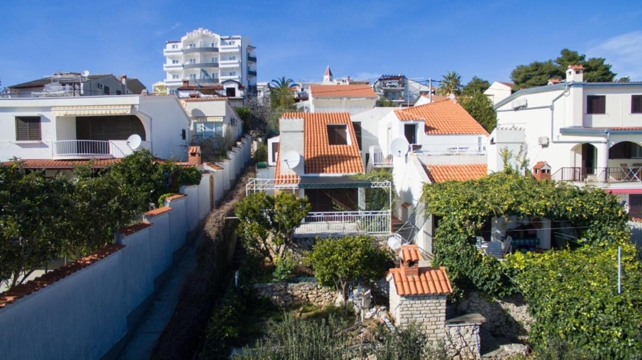 Vacation Home Mirjana Seget Vranjica Exterior photo